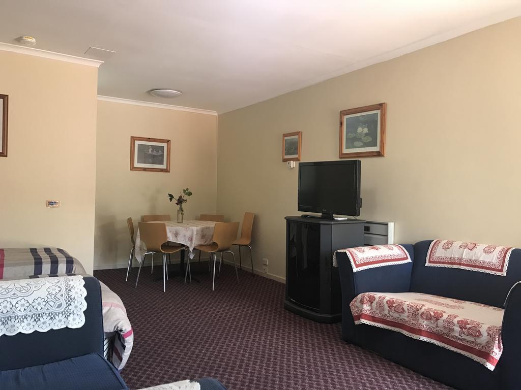 Carnegie Motor Inn Melbourne Bagian luar foto