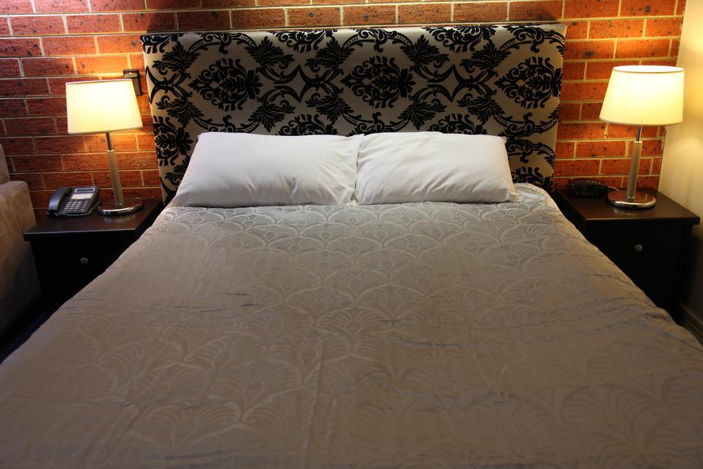 Carnegie Motor Inn Melbourne Bagian luar foto